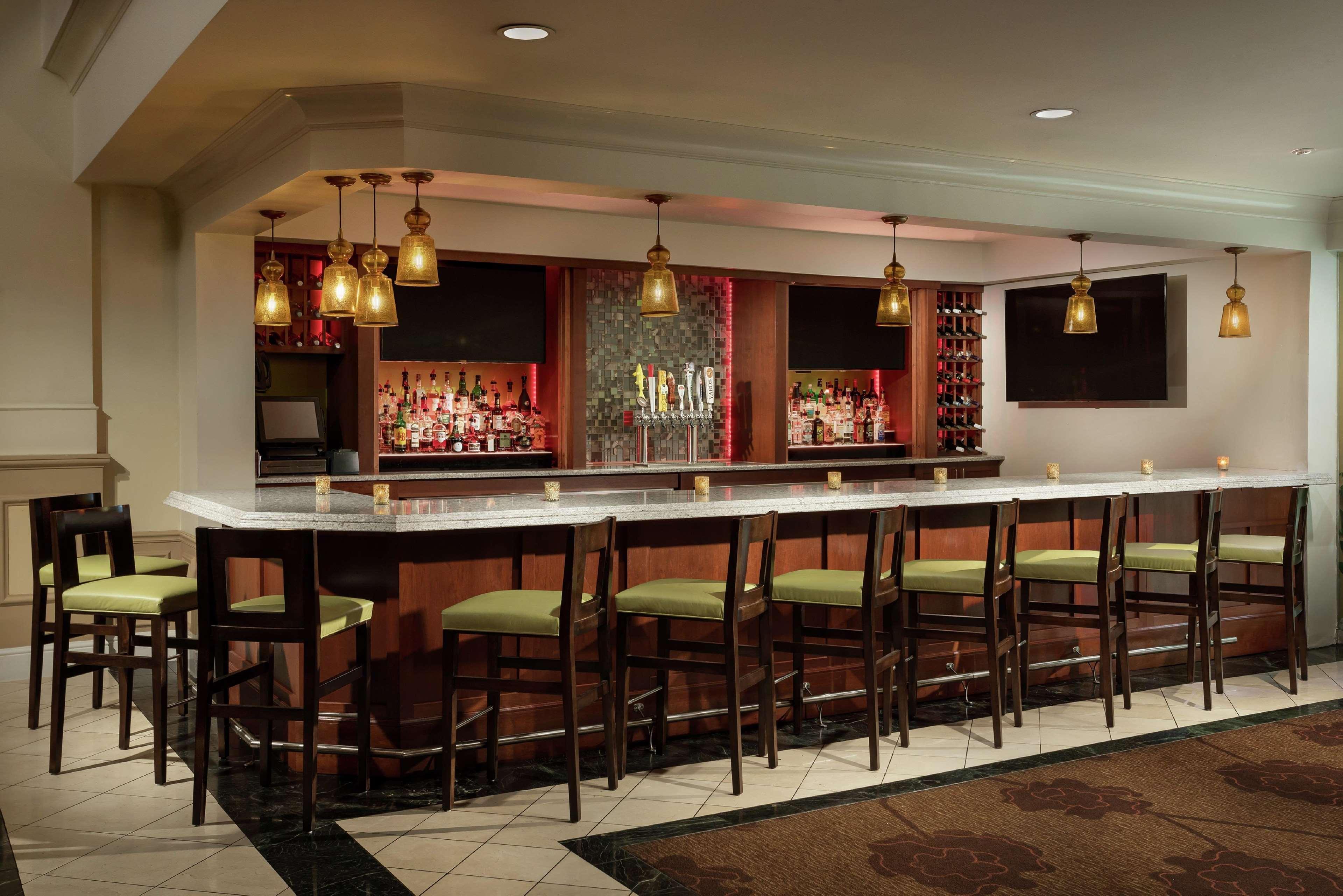 Hotel Hilton Garden Center 3*